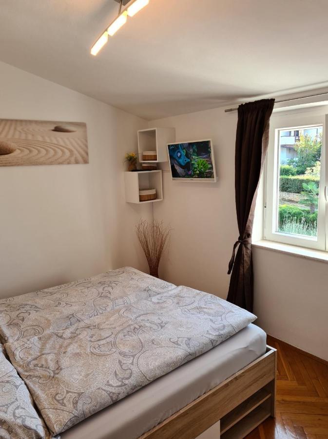 Appartement Nada à Poreč Extérieur photo